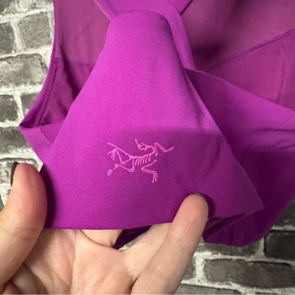Arc’teryx Soria Long Line sports Bra fuchsia purple - Picture 6 of 7